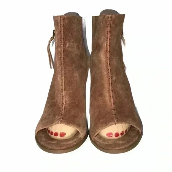 Nine West Suede Peep Toe Booties Size 7.5 - Picture 2 of 7